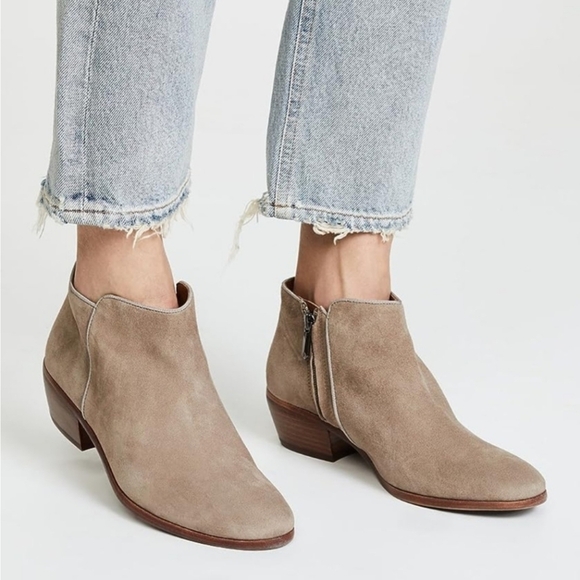 SAM EDELMAN Petty Chelsea Ankle Booties Suede Tan Women 7.5M Low Heel Almond Toe - Picture 16 of 16